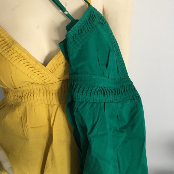 Green spaghetti strap v-neck tank top with empire tie back waist - Picture 7 of 8